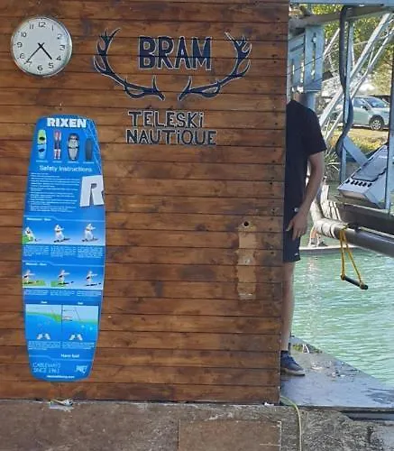 Maison De Maitre A # Jacuzzi